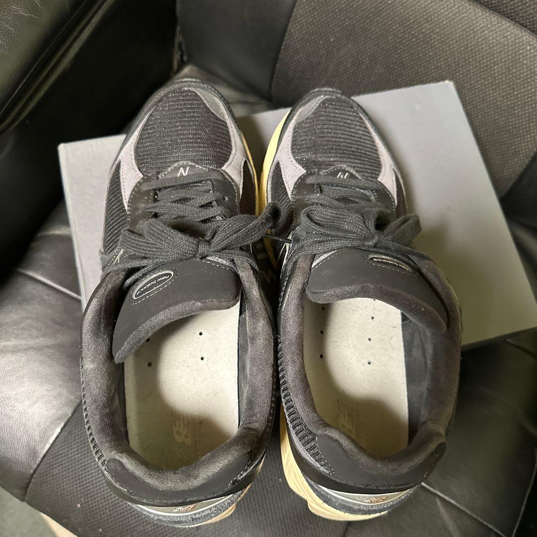 New Balance M2002Rブラック スニーカー