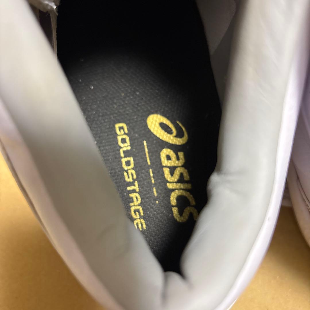 アシックス スパイクハイカット