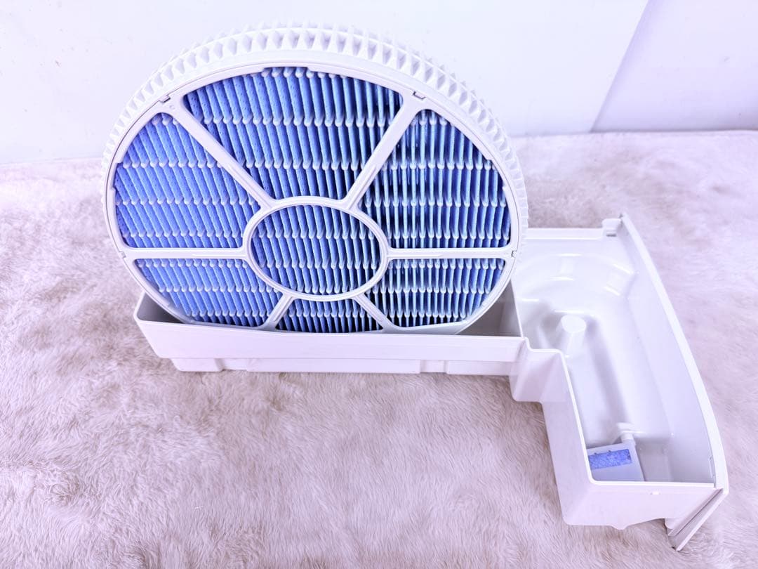 綺麗です♪ SHARP シャープ　KI-LS70-W 加湿空気清浄機