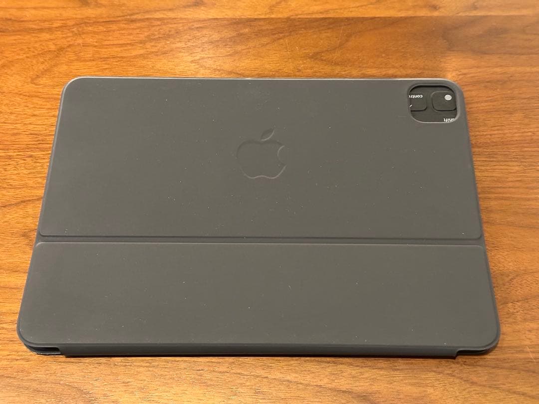 iPad Smart Keyboard Folio 11インチ (英語US)