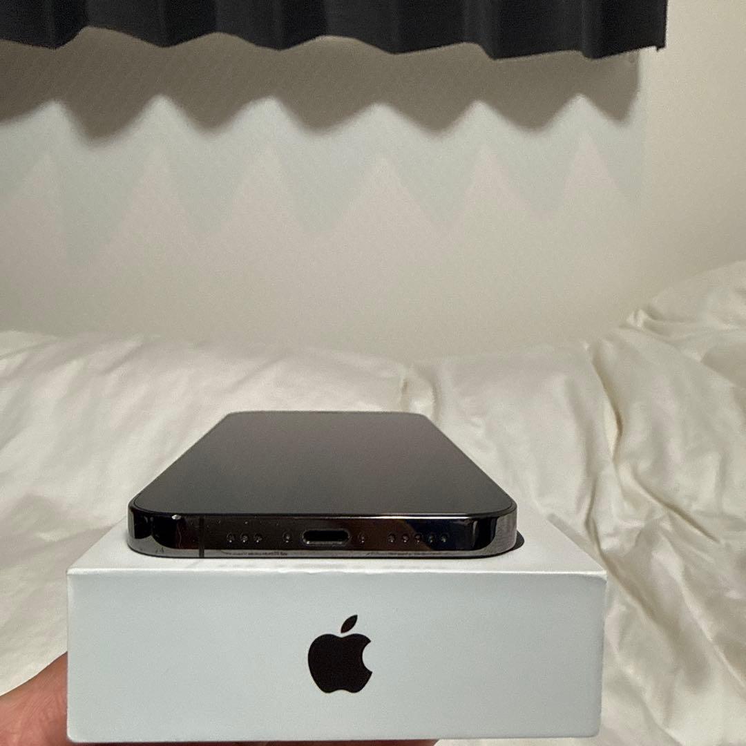 Apple iPhone 14 Pro スペースブラック本体 バッテリー88%