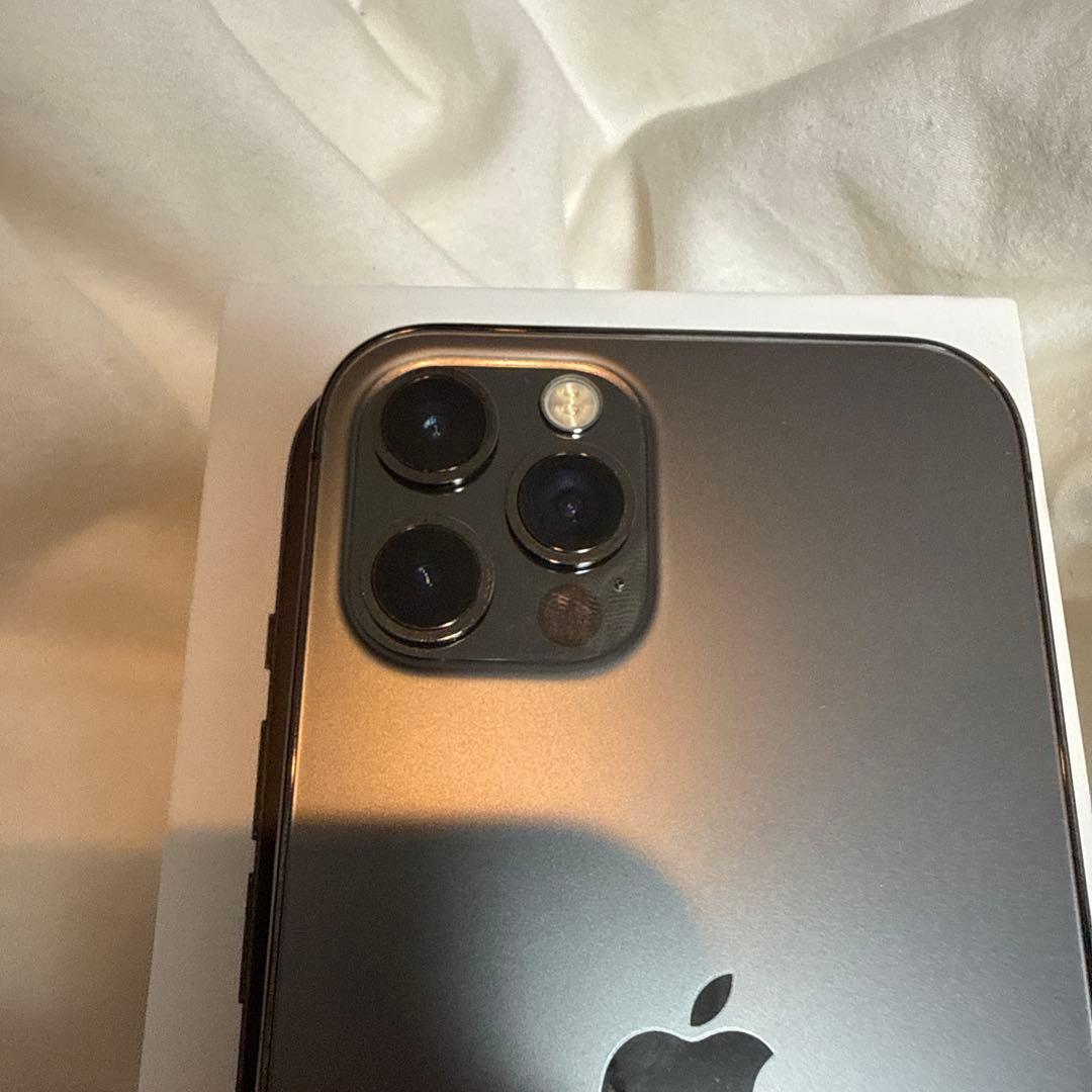Apple iPhone 14 Pro スペースブラック本体 バッテリー88%