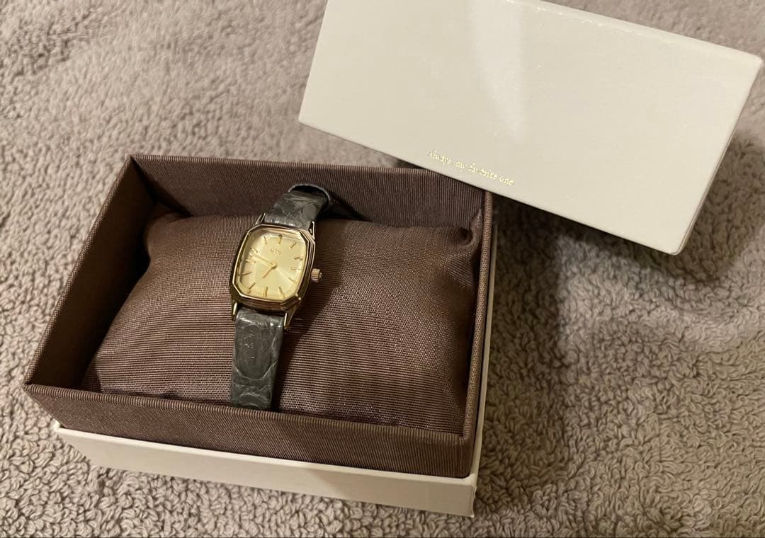 ete 腕時計 オクタゴンフェイス クロコダイルレザーベルト VERY︎︎︎︎✿さん専用