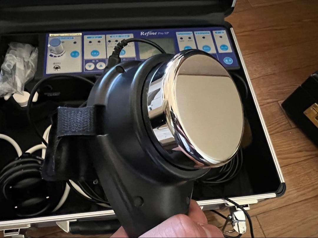 Refine Pro SP 超音波美顔器