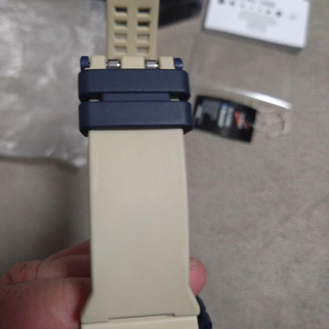 未使用に近い　G-SHOCK　GBX-100TT-2DR ネイビー/アイボリー