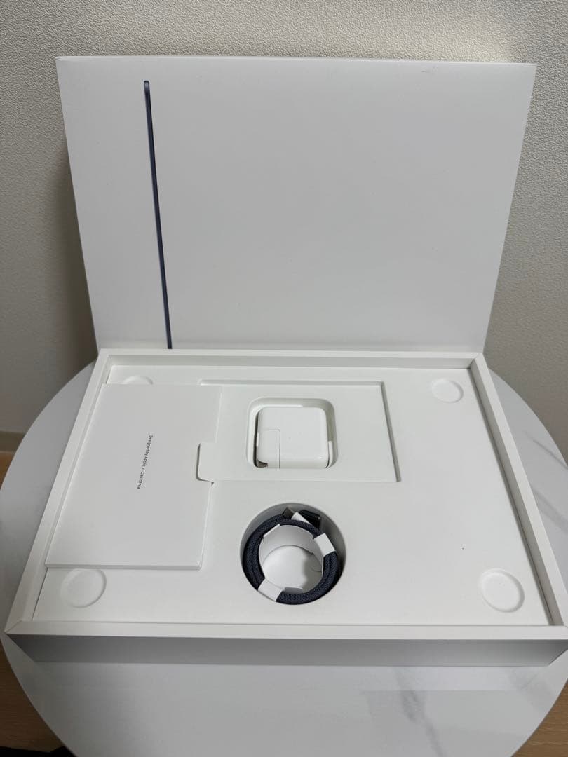 MacBook本体 MacBook Air 2022 M2 256GB