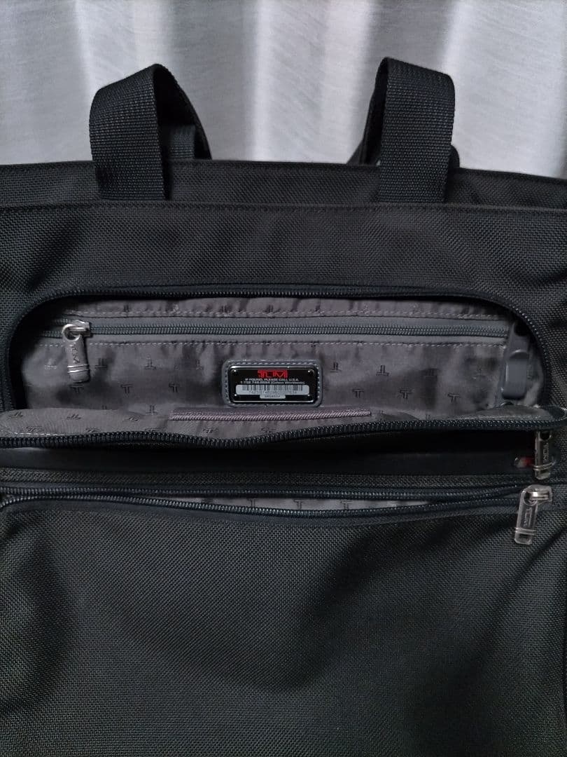 トゥミ アルファ　ビジネス トートバック