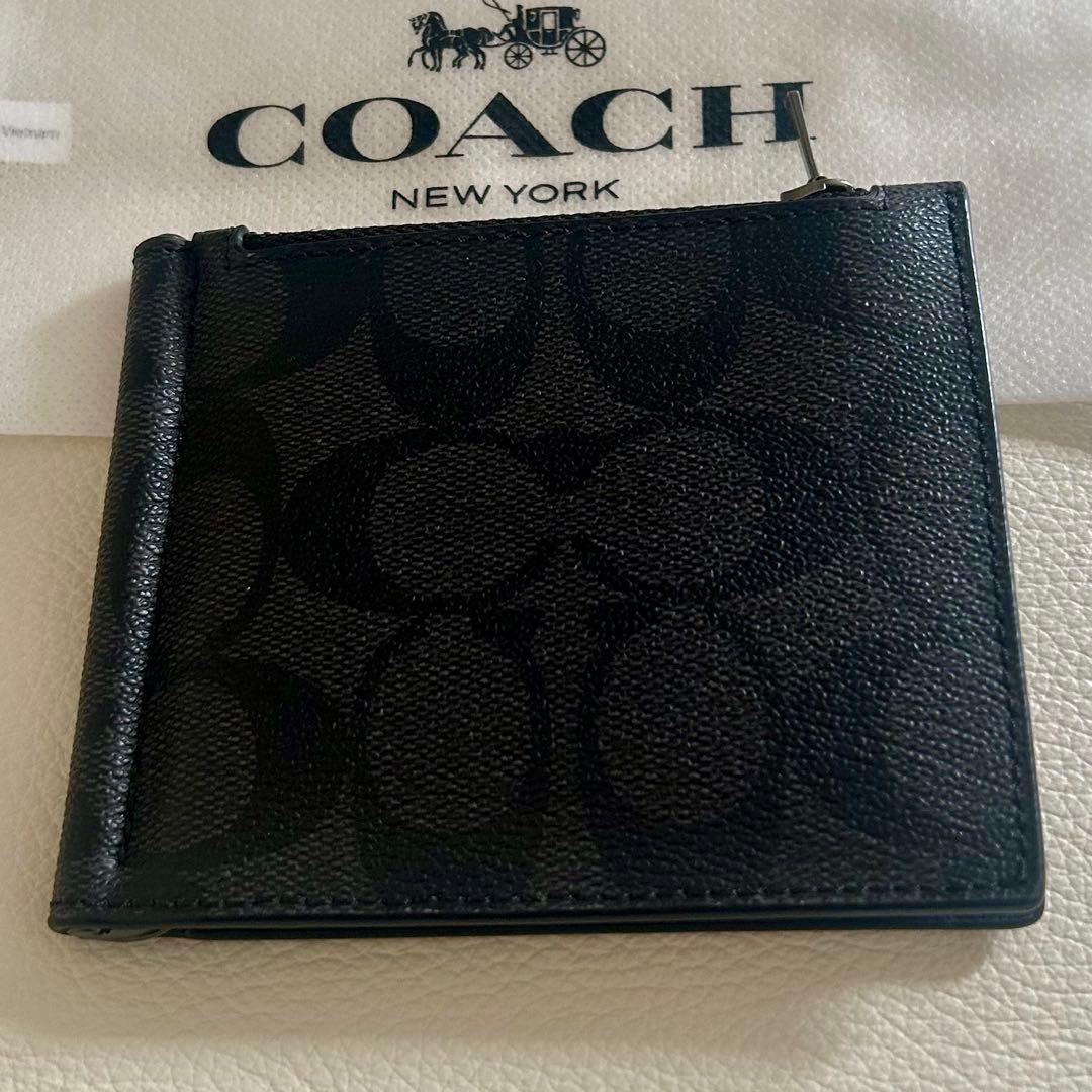 未使用　COACH　マネークリップ　折り財布　小銭入れ付き