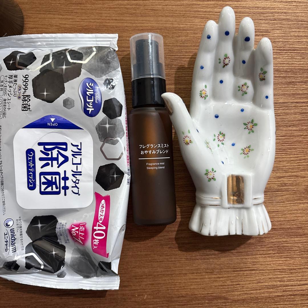 アメリカンヴィンテージ　手　ハンド　JAPAN 陶器　花模様　灰皿