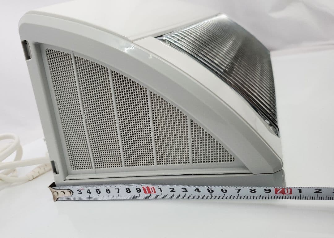 ウォールヒート　遠赤外線暖房　壁掛け型　コロナ　CHK-C126A　ヒーター