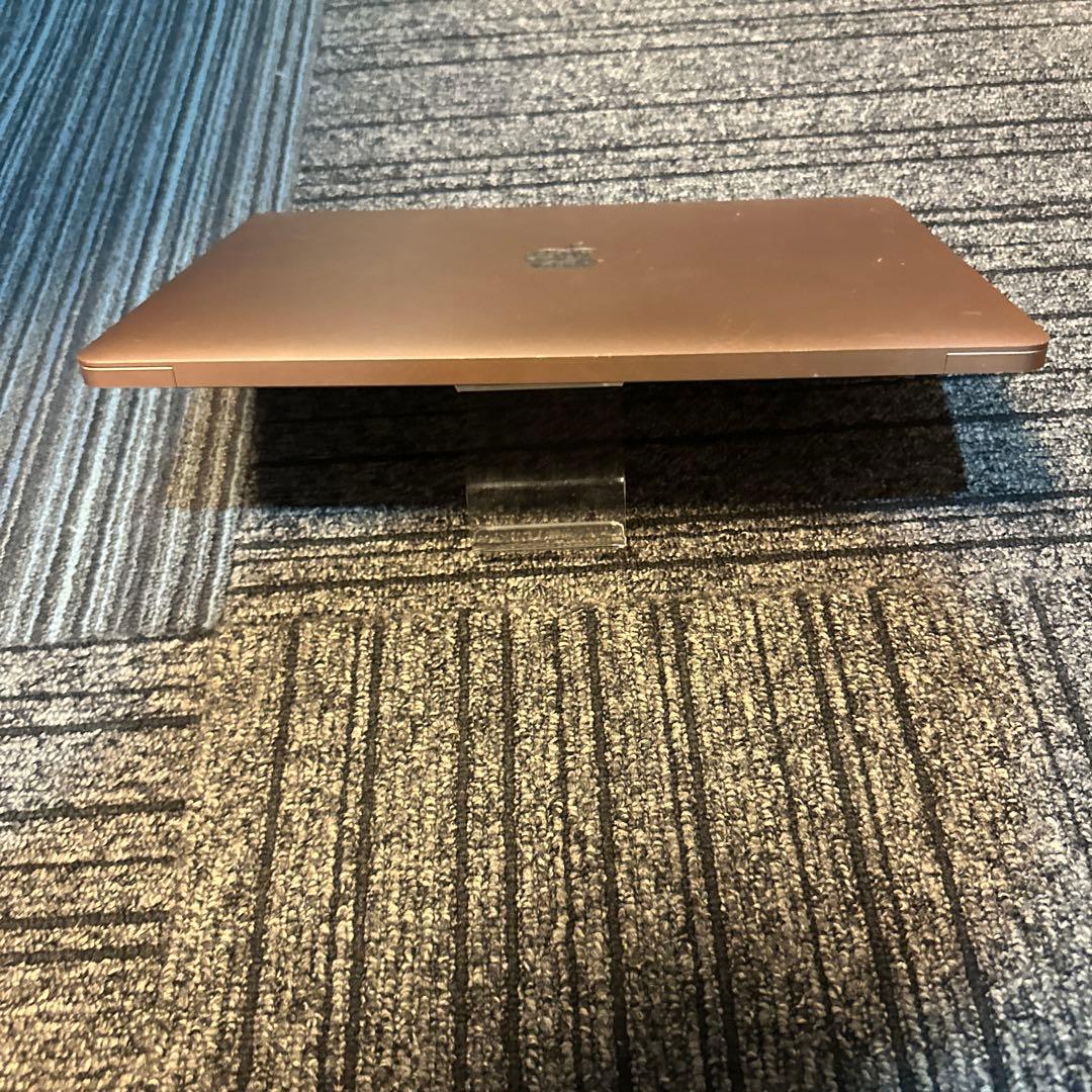 MacBook Air 2020 13インチ M1 8GB 256GB 10