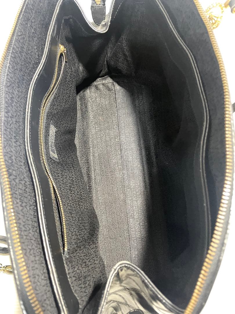 ヴェルサーチェ ハンドバッグ ボストンバッグ 2way ロゴ型押し黒 ゴールド