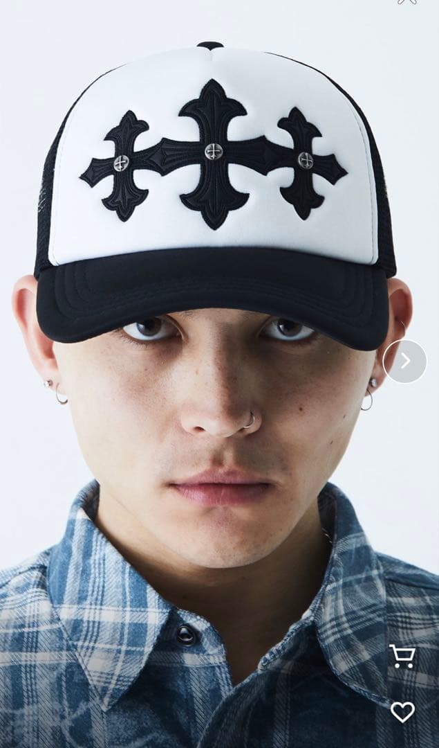 トラッカーキャップ 黒い十字模様　ジン