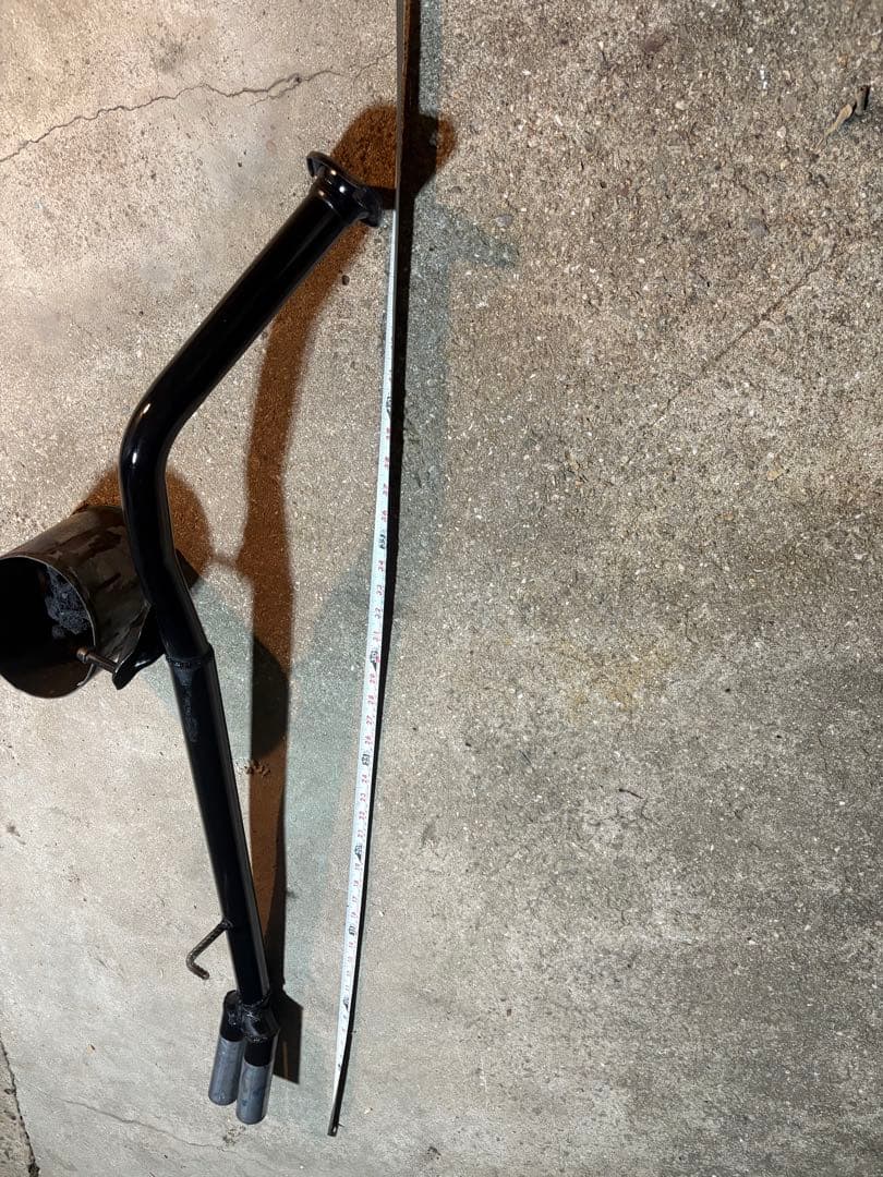 プリウス30マフラー　送料込み