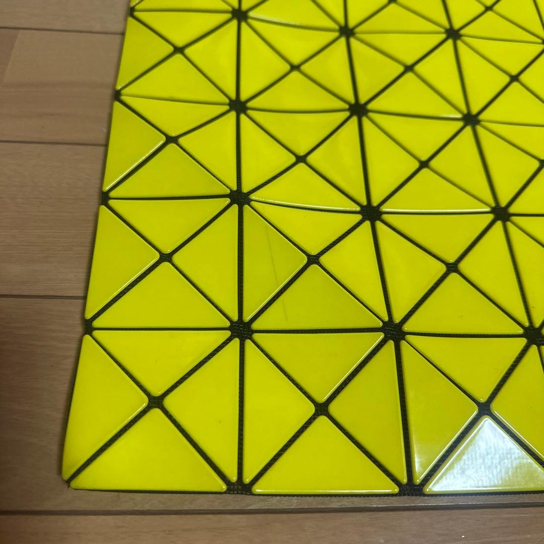 イエロー三角形パターン トートバッグ