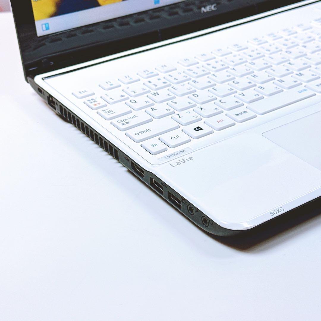 新品爆速SSD✨すぐ使えるノートパソコン✨Windows11カメラ付き✨薄型✨