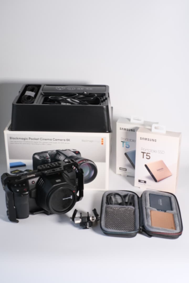 BMPCC6K セット　バッテリー リグ SSD付き