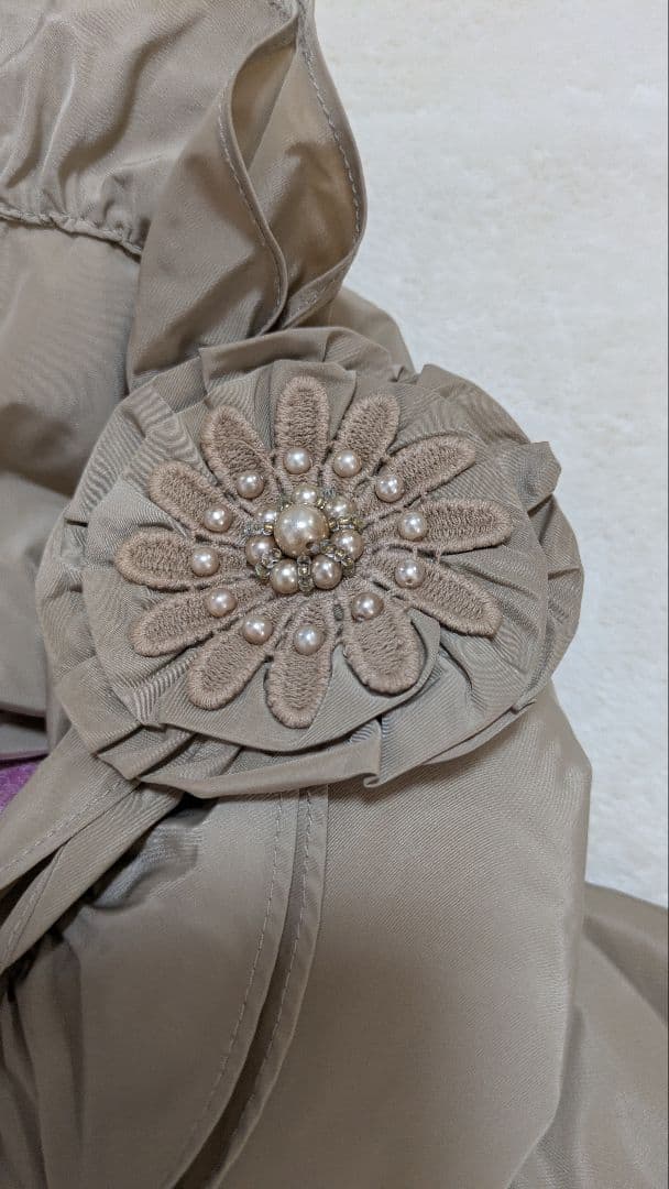 スーパービューティー　ダウンコート　ベージュサイズ42