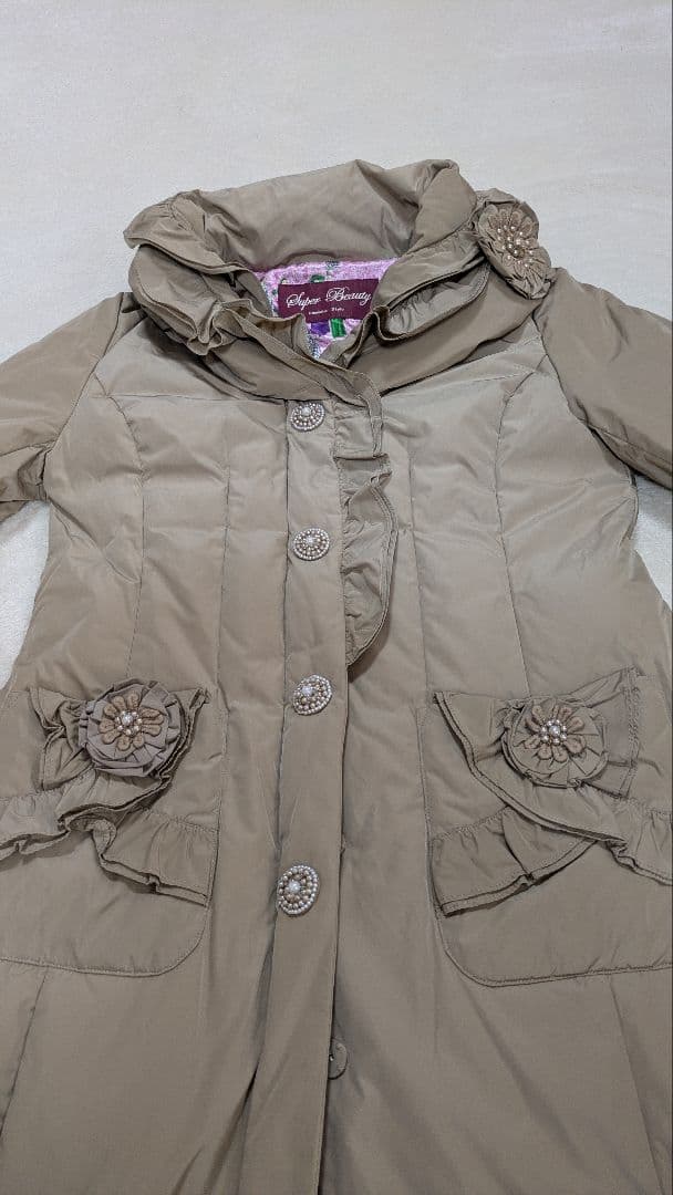 スーパービューティー　ダウンコート　ベージュサイズ42