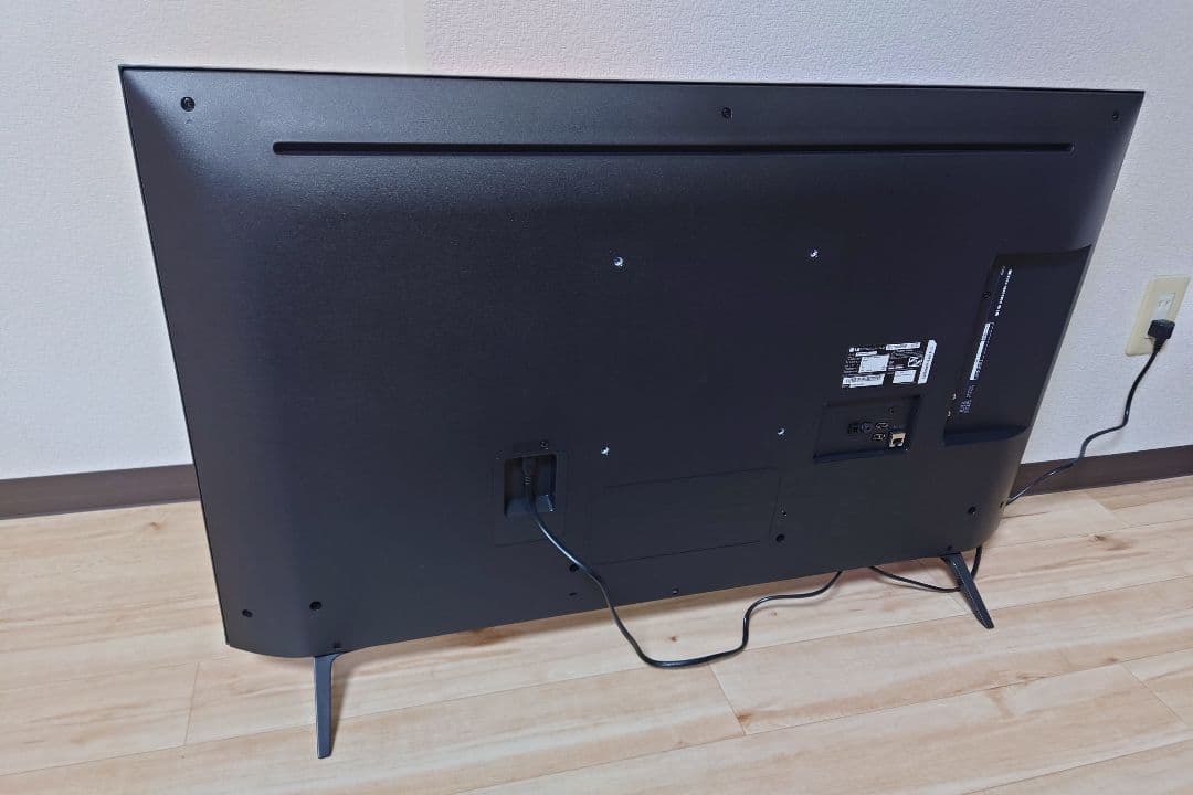 【25年10月購入】　LG 　LEDTV　4K液晶テレビ　43インチ　保証書付き