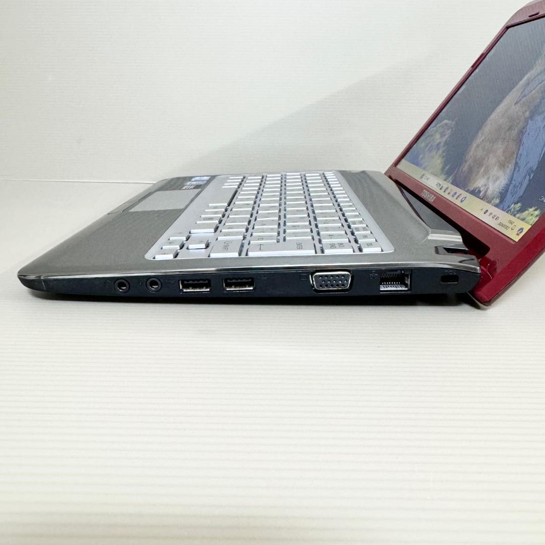 白フワ　すぐ使えるWindows11搭載ＰＣ東芝Dynabook MX36