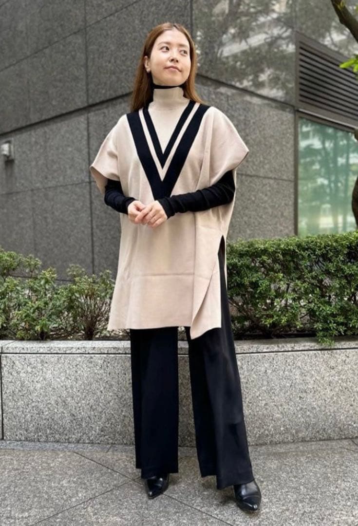 はな　完売品　ルフィル　ヴィスニットラインジレ　ベスト