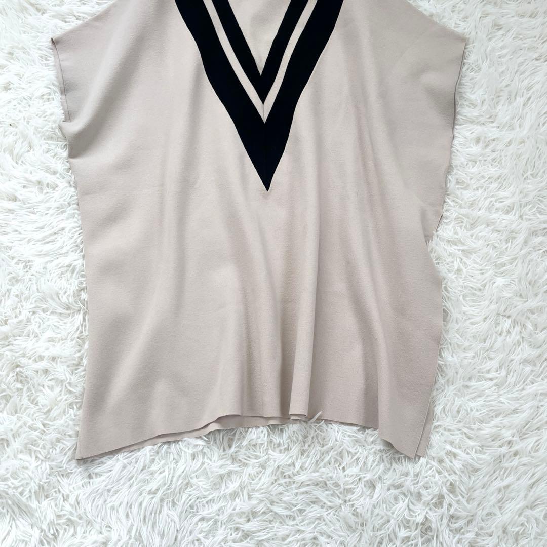 はな　完売品　ルフィル　ヴィスニットラインジレ　ベスト