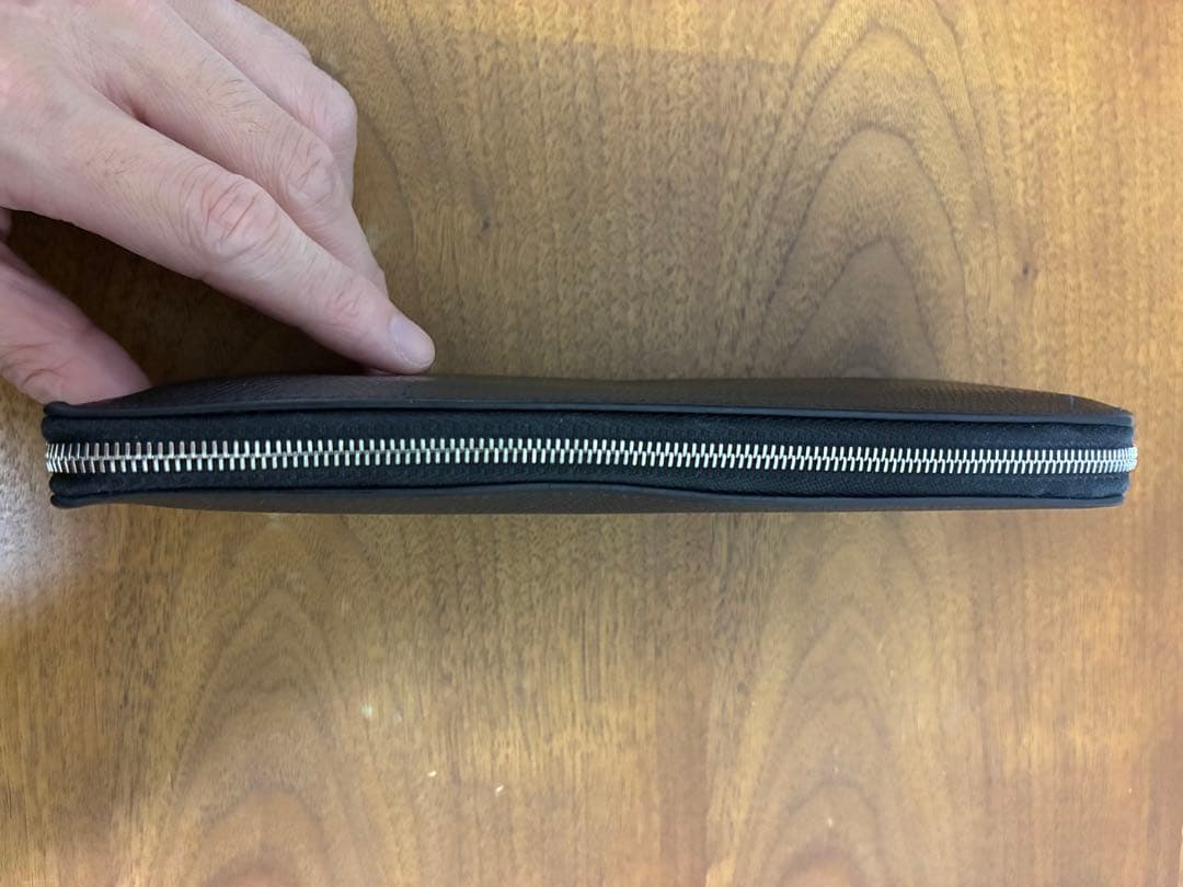 Camille Fournet 黒 レザー 長財布