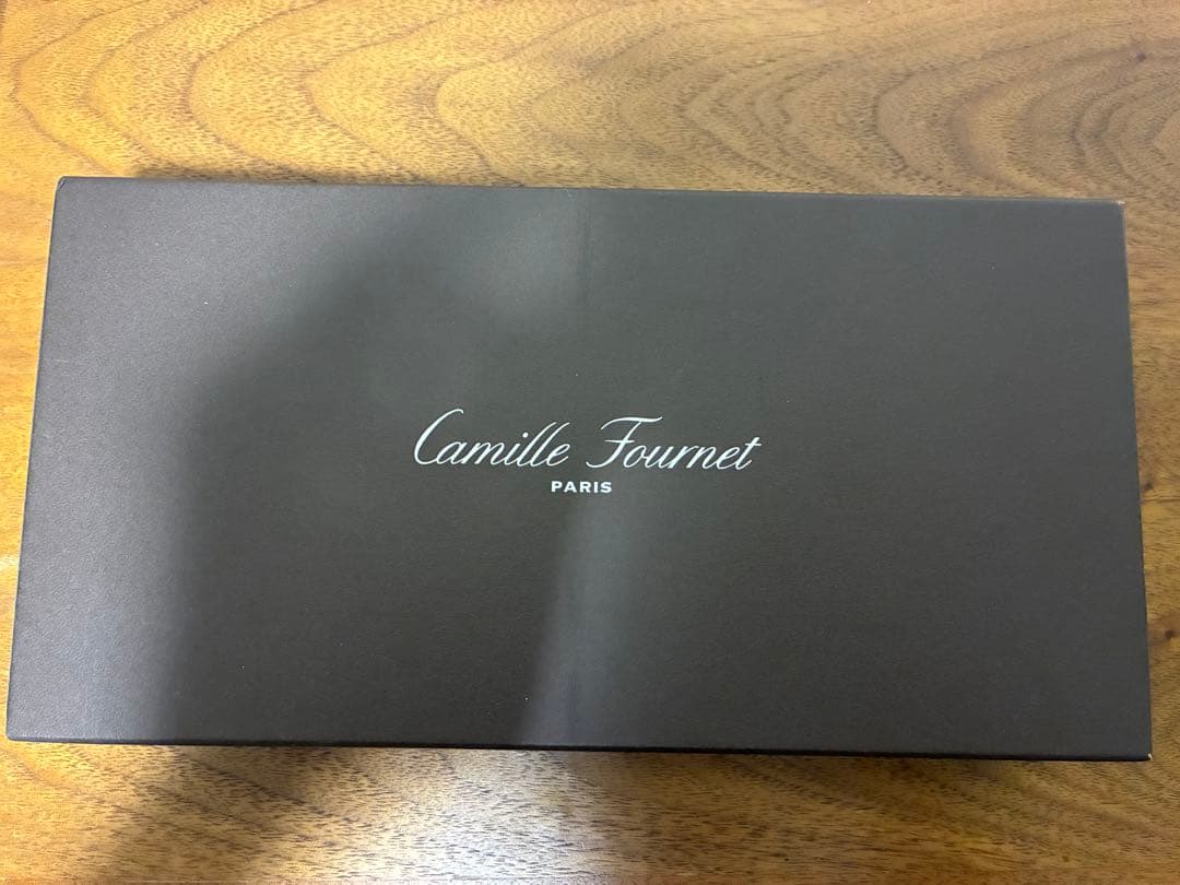 Camille Fournet 黒 レザー 長財布