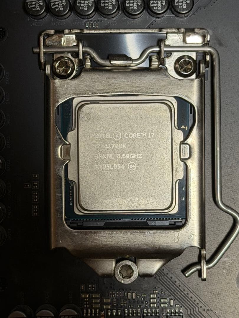 Z590 AORUS ELITE AX＋Intel Core i7-11700K