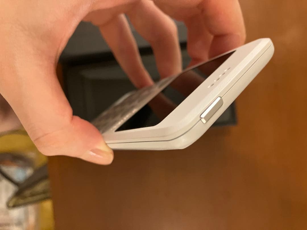 k*o様 Punkt. MP02 グレー 携帯電話本体