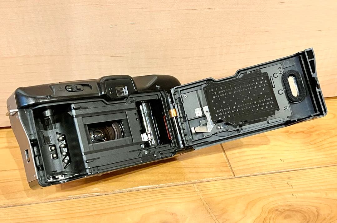 Canon Autoboyシリーズ3台まとめ売り　フイルムカメラ　オートボーイ
