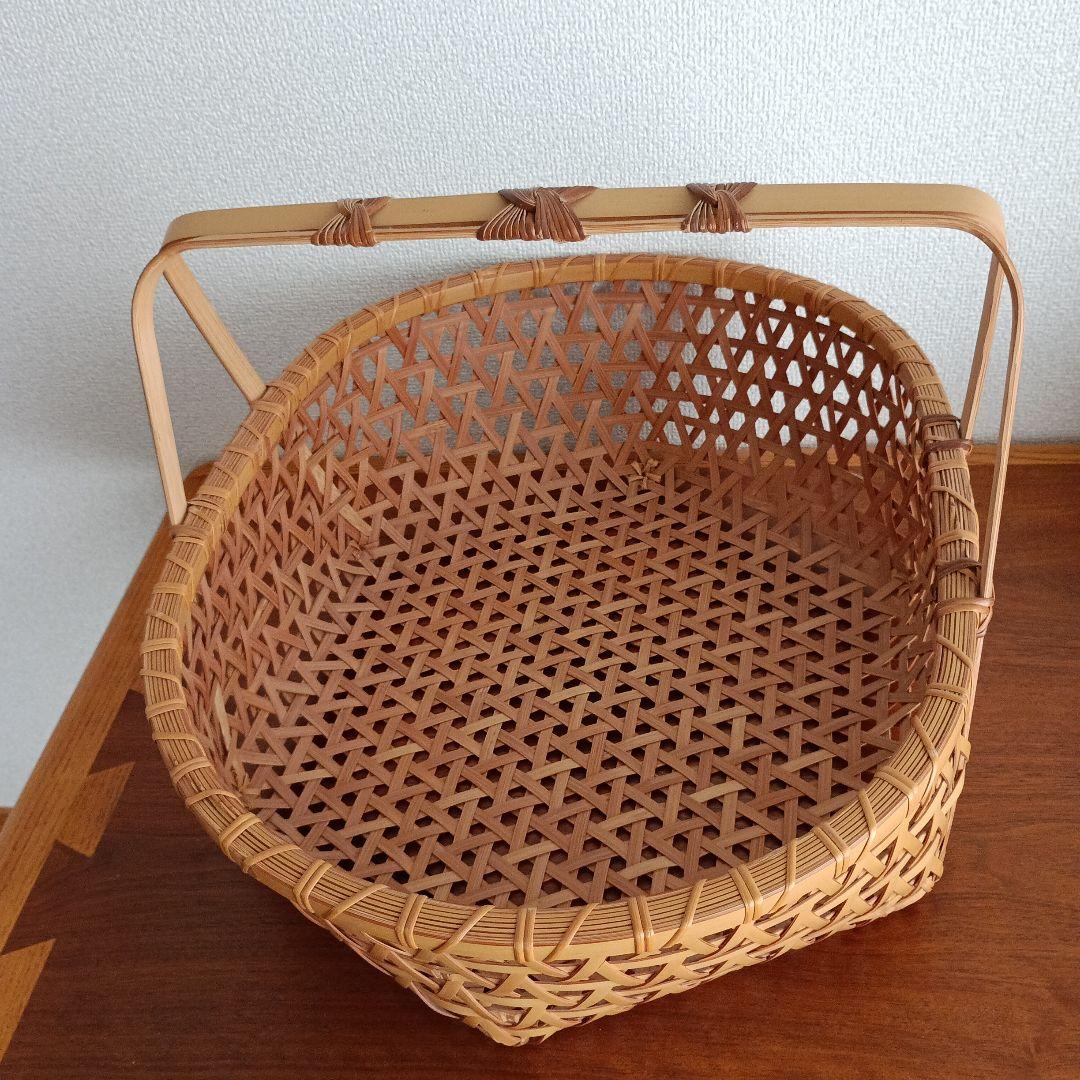 竹製籠　宮崎　作家物　竹細工　バスケット　大きめかご　天然素材　亀甲　クラフト