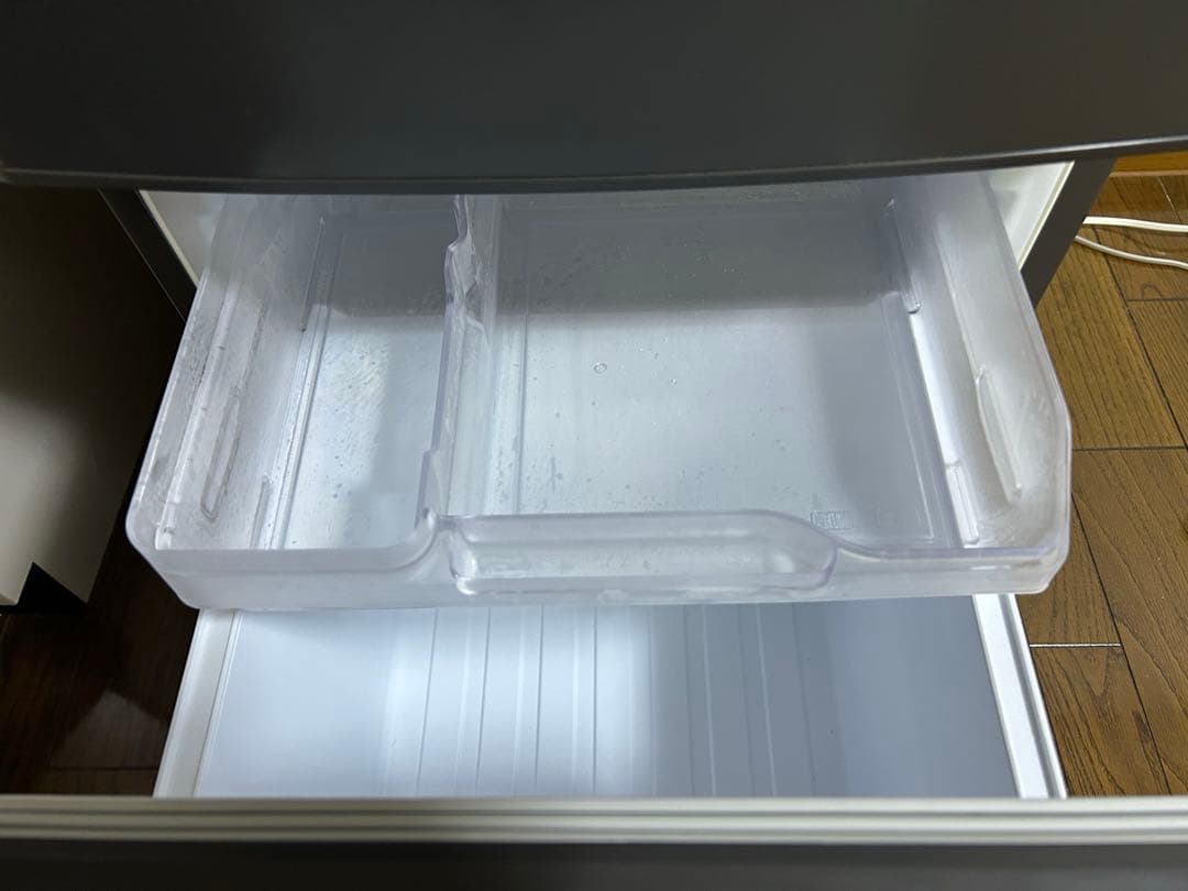 冷蔵庫　三菱　MRP15FH 2020製　濃グレー色