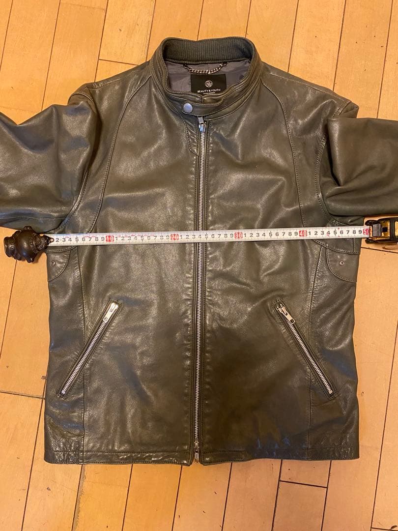 beauty&youth シングルライダース　革ジャン　Lサイズ　羊革
