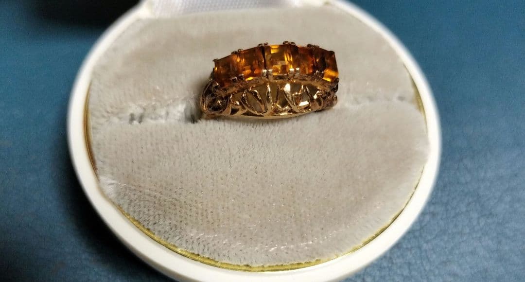 アンバーリング　k18 　刻印あり