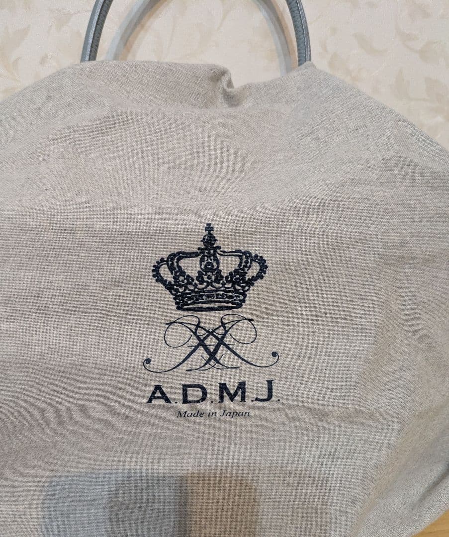 ADMJ ボストンバッグ　A4サイズの書類が入る