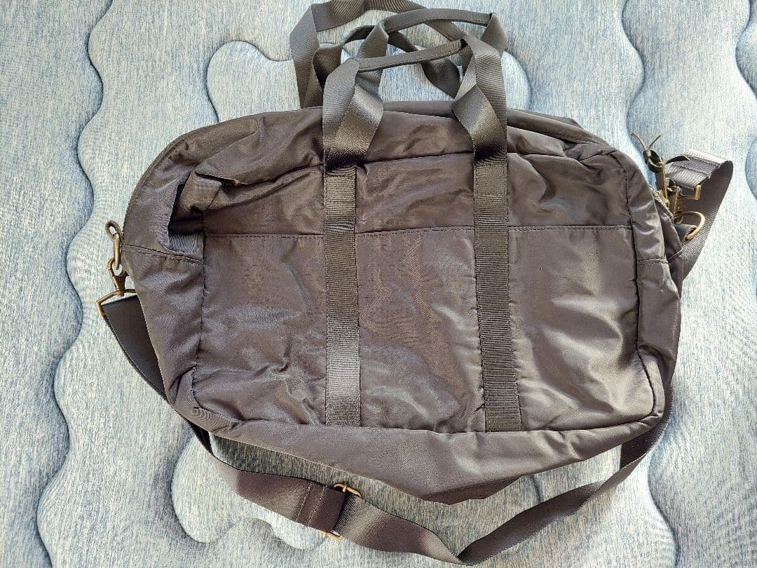 ガビル　中村達也　バッグ