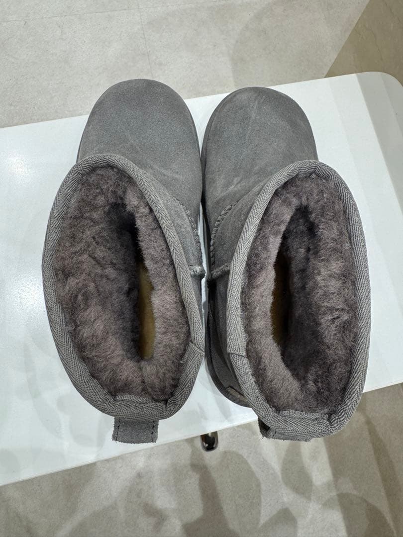 UGG CLASSIC MINI グレー