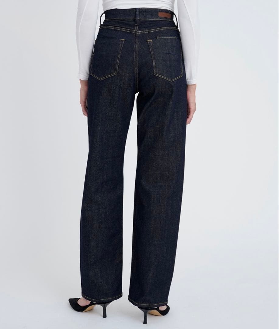 ヤヌーク　ボーイズストレート＇LEA＇27