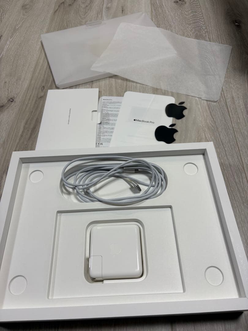 【付属品未使用】MacBook Pro 14 M1 Pro 16G/512G