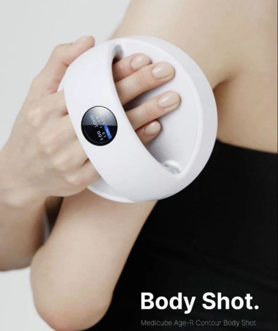 Body Shot 美顔器 　medicube メディキューブ　AGE-R