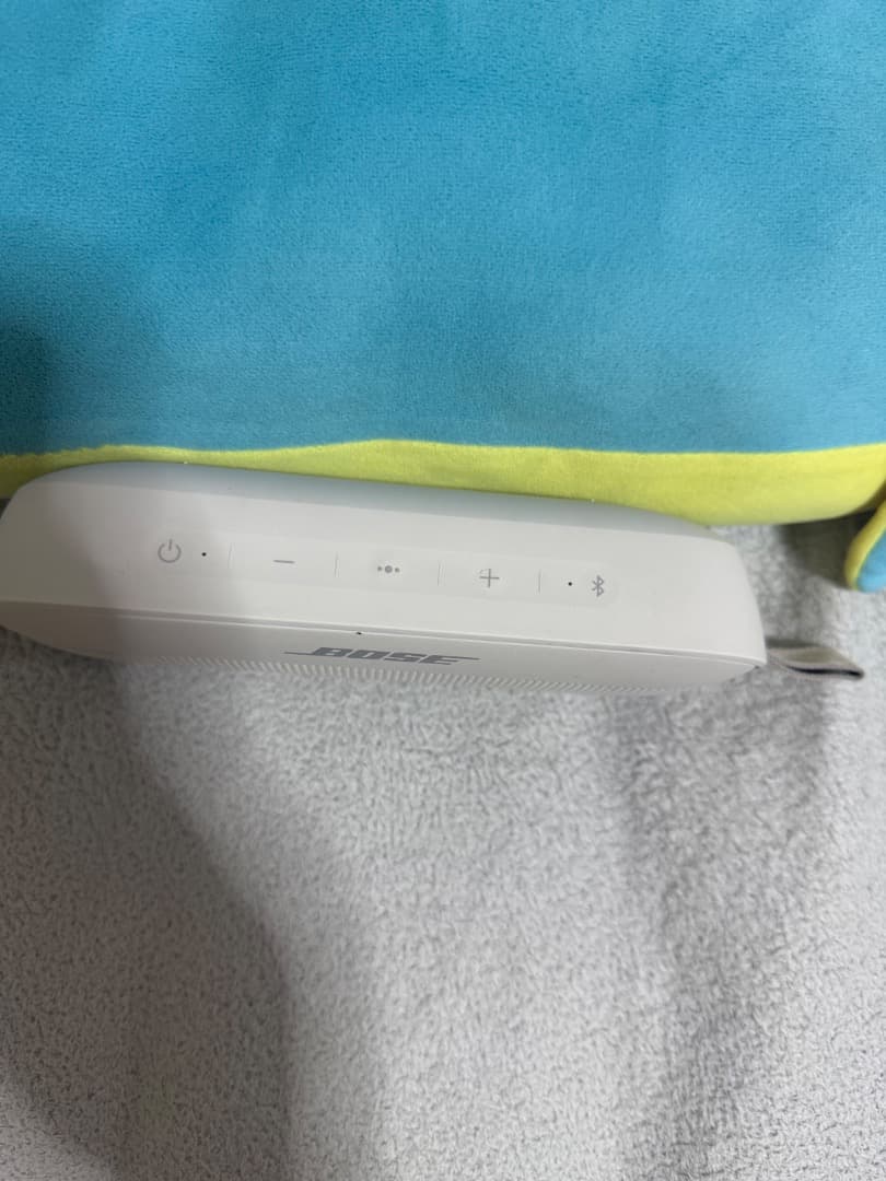 スピーカー・ウーファー bose soundlink flex