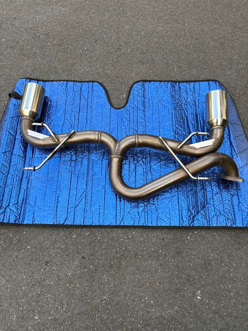 zn6 ロッソモデロ　競技用マフラー