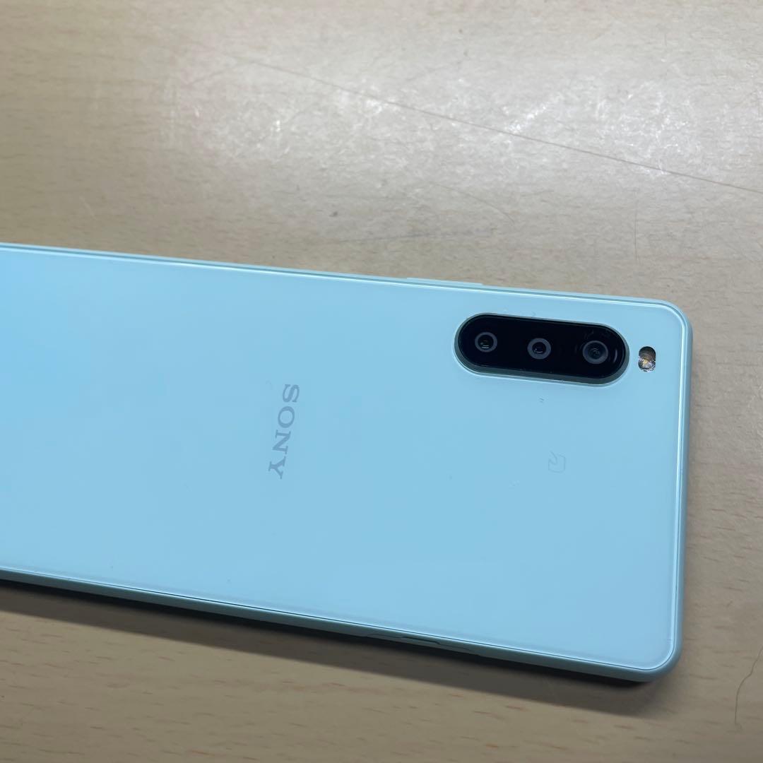 Xperia 10 II 64GB SIMフリー　SOV43 割れなし