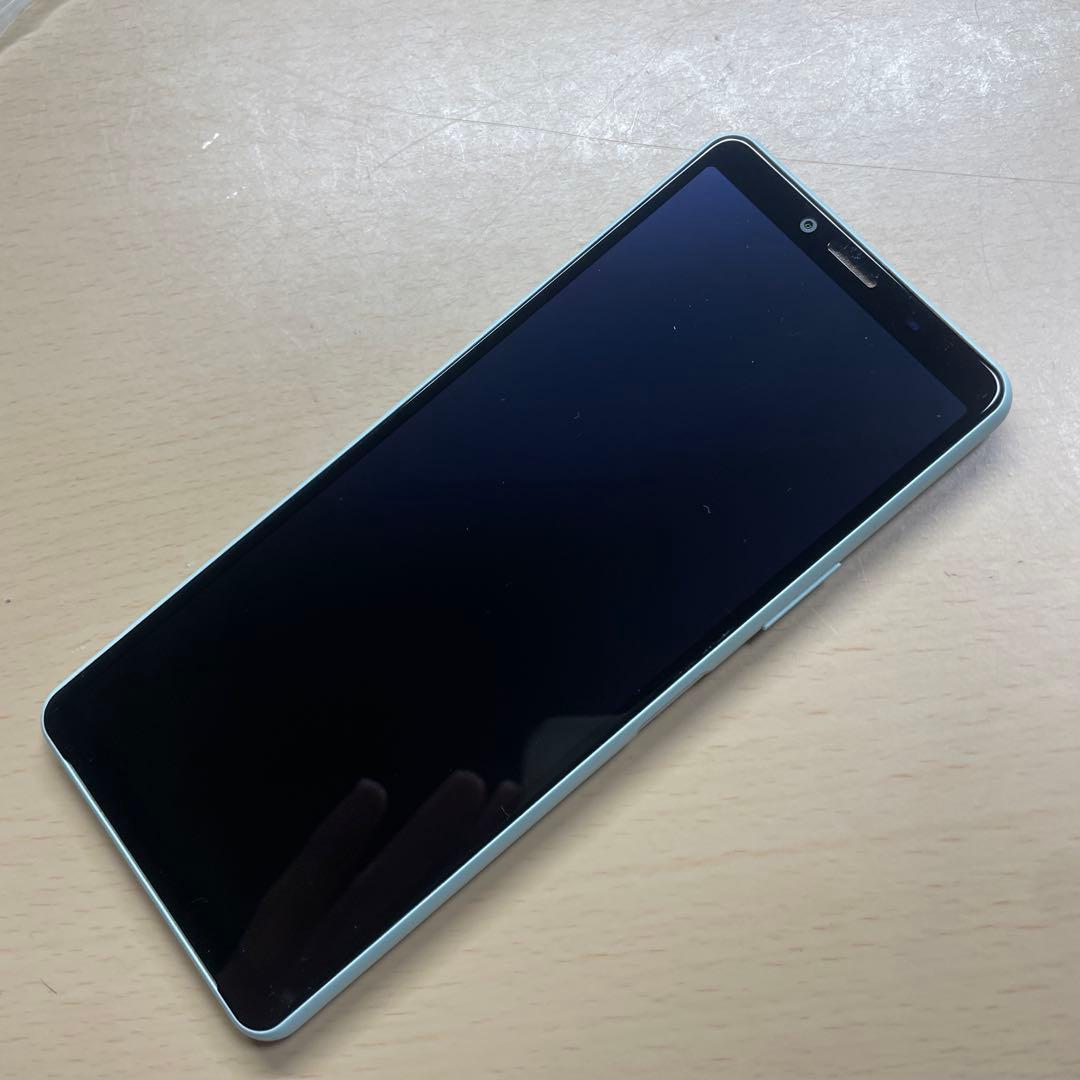 Xperia 10 II 64GB SIMフリー　SOV43 割れなし