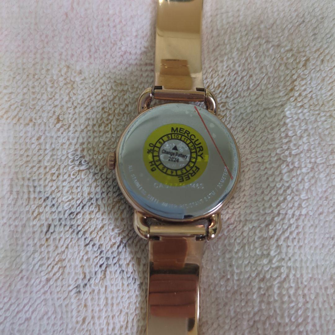 COACHレディース腕時計【未使用に近い】