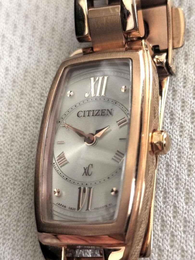 CITIZENクロスシーレディース腕時計