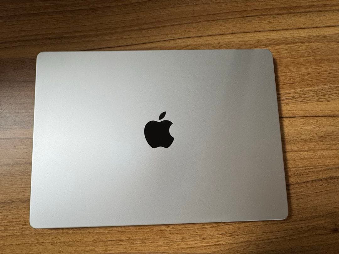 MacBook Pro M2 14インチ メモリ16GB SSD 512GB