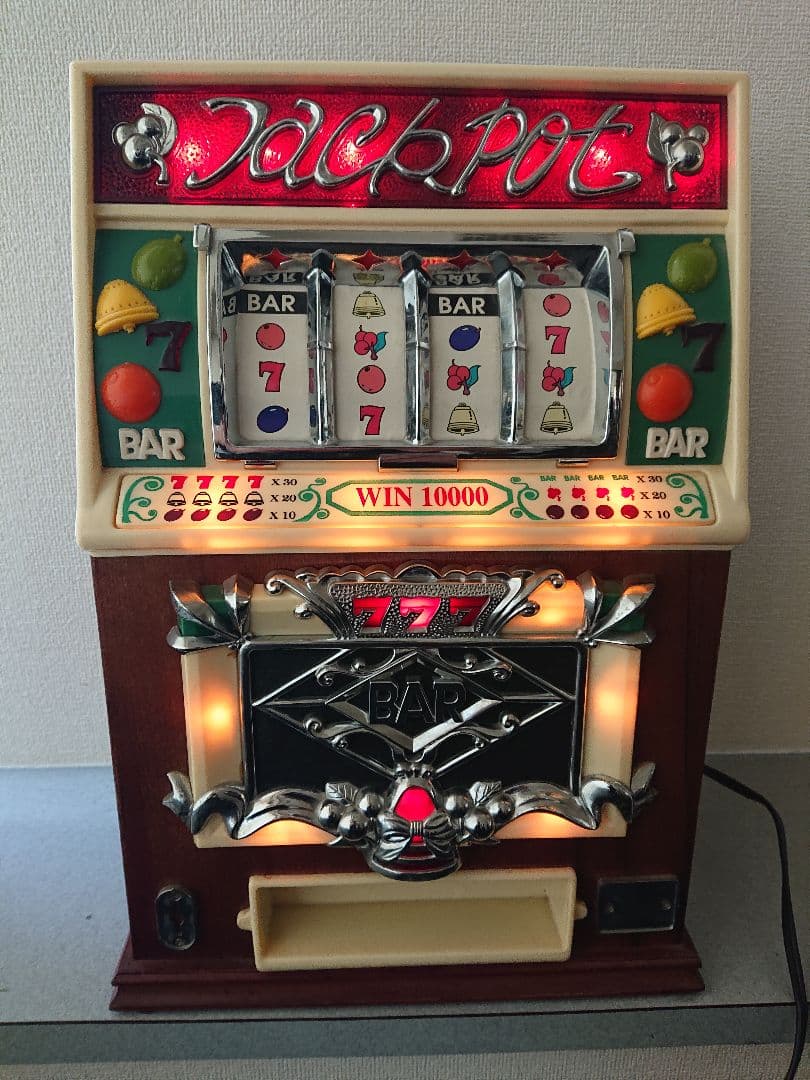 ジャックポットカジノスロット型ラジカセ